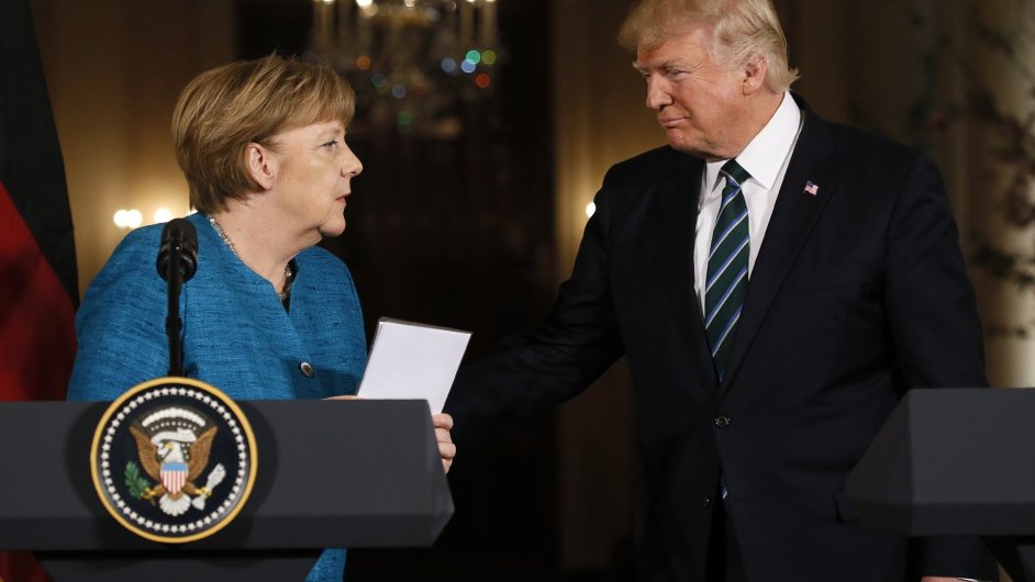 Donald Trump, Angela Merkelov