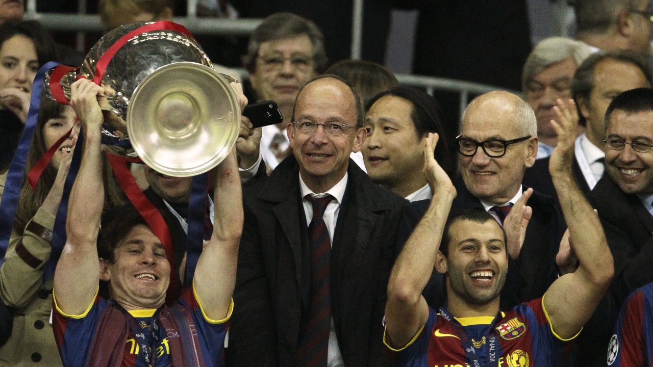 Lionel Messi s poh�rem pro v�t�ze Ligy mistr�