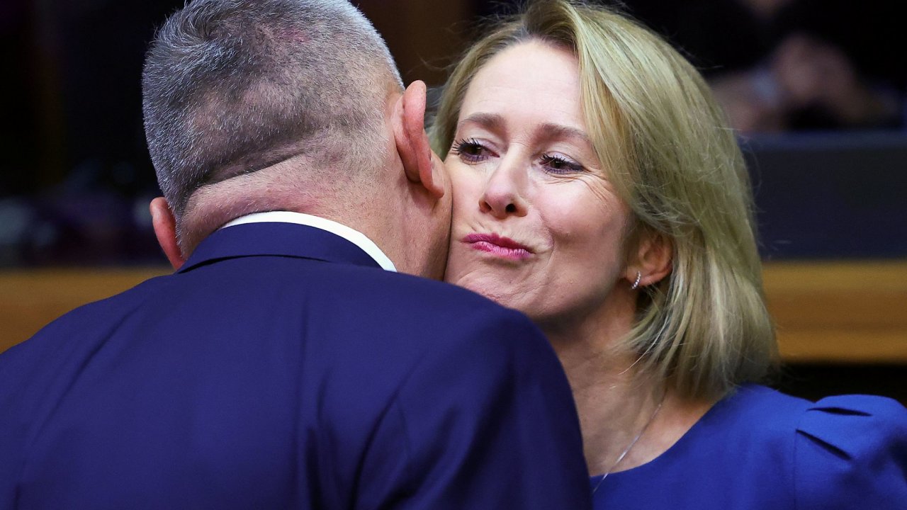 Pusu na to. esk eurokomisa Jozef Skela se vt s estonskou zstupkyn Kajou Kallasovou.