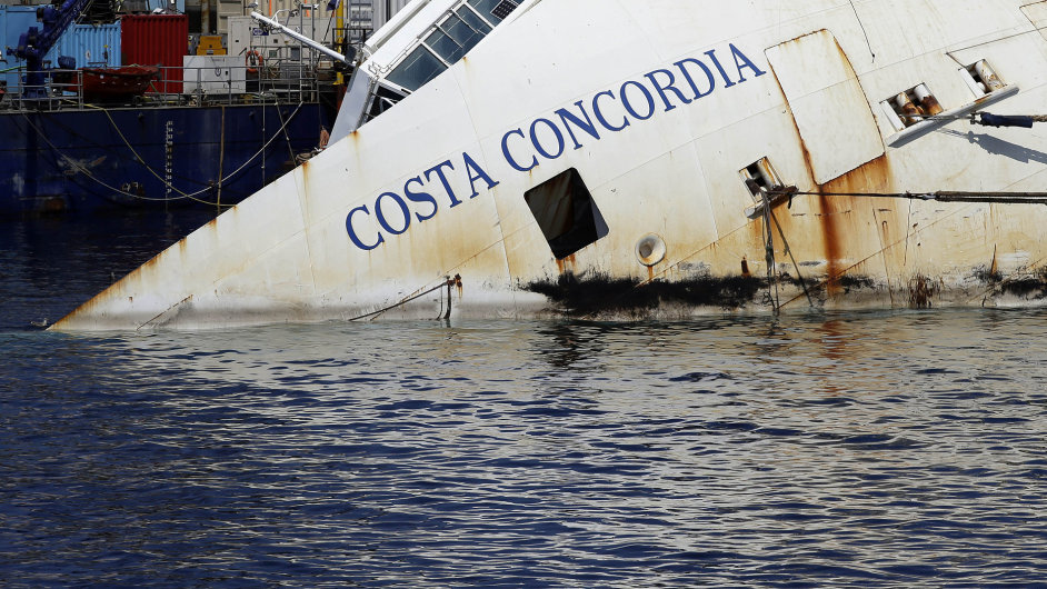 Vrak vletn lodi Costa Concordia