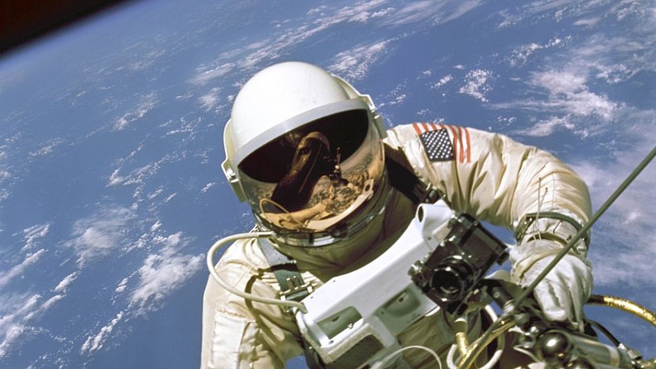 Astronaut Ed White, 3. ervna 1965