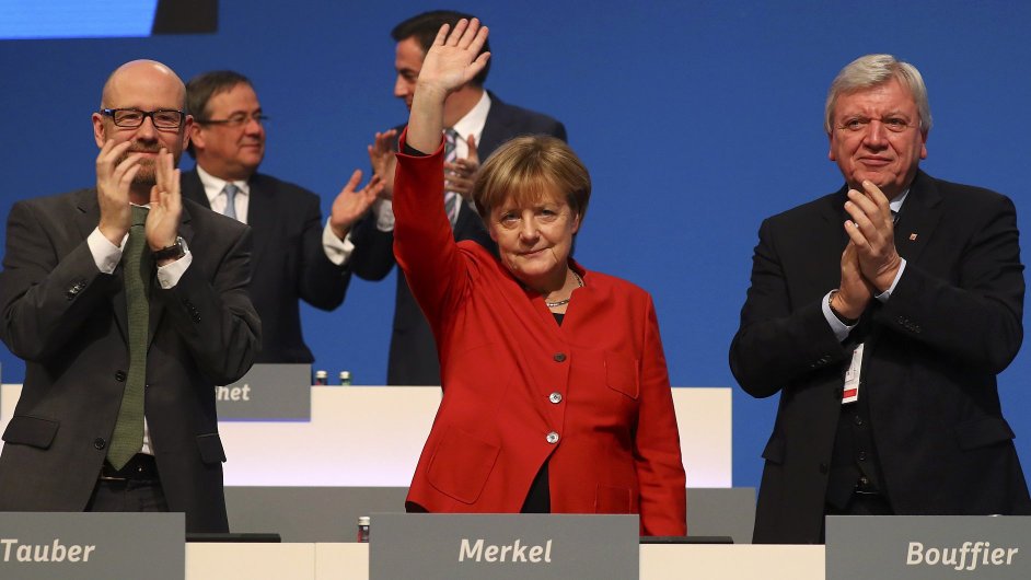 Angela Merkelov dl povede kesansk demokraty.