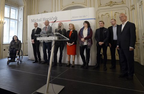 Michal Horáček představil 9. února v Praze své poradce a nadcházející kroky v prezidentské kampani.