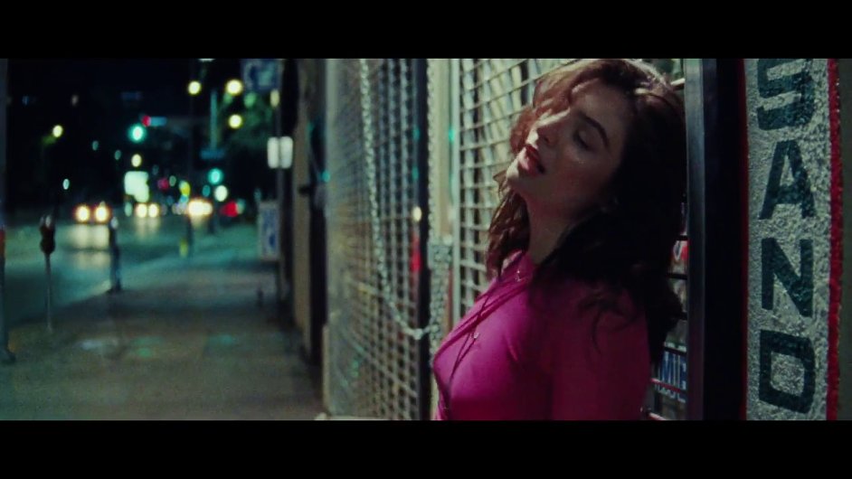 Snmek z videoklipu Lorde.