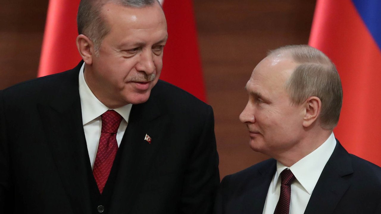 Kdy Vladimir Putin piletl vestedu doAnkary natdenn nvtvu, vypadalo to, jako kdyby kdn roztrce mezi Ruskem a Tureckem nikdy nedolo.