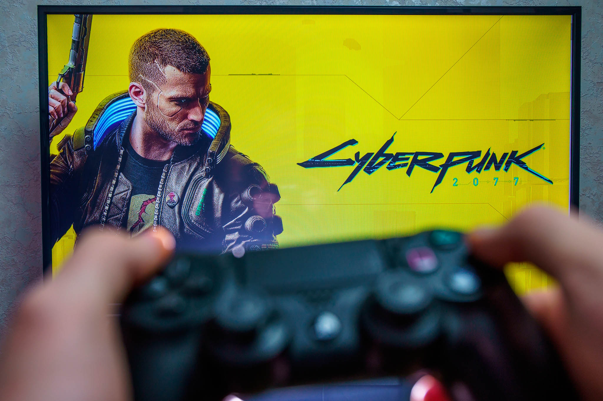 Nepoveden hra.Dlouho vyhlenou videohru Cyberpunk 2077 trp nedostatky. Firma Sony ji proto sthla znabdky vesvm internetovm obchod pro konzole PlayStation.
