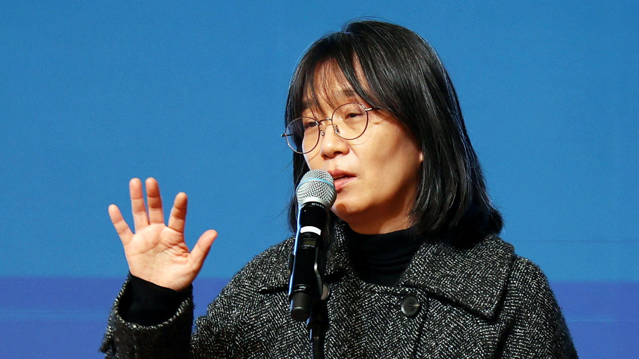 Jihokorejsk spisovatelka Han Kang, nositelka Nobelovy ceny za literaturu za rok 2024.