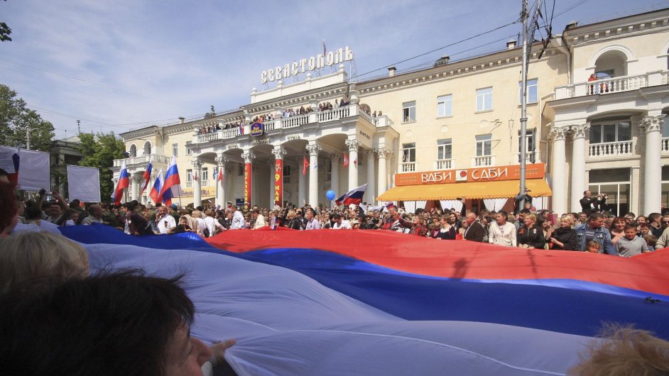 Oslavy Dne vtzstv v Sevastopolu