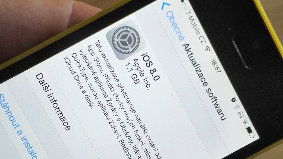 Aktualizace iOS 8 na iPhonu 5S