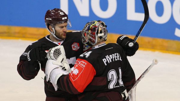 Kluci si mohli vytrhnout nohy ze zadku, chv&aacute;lil Barinka.