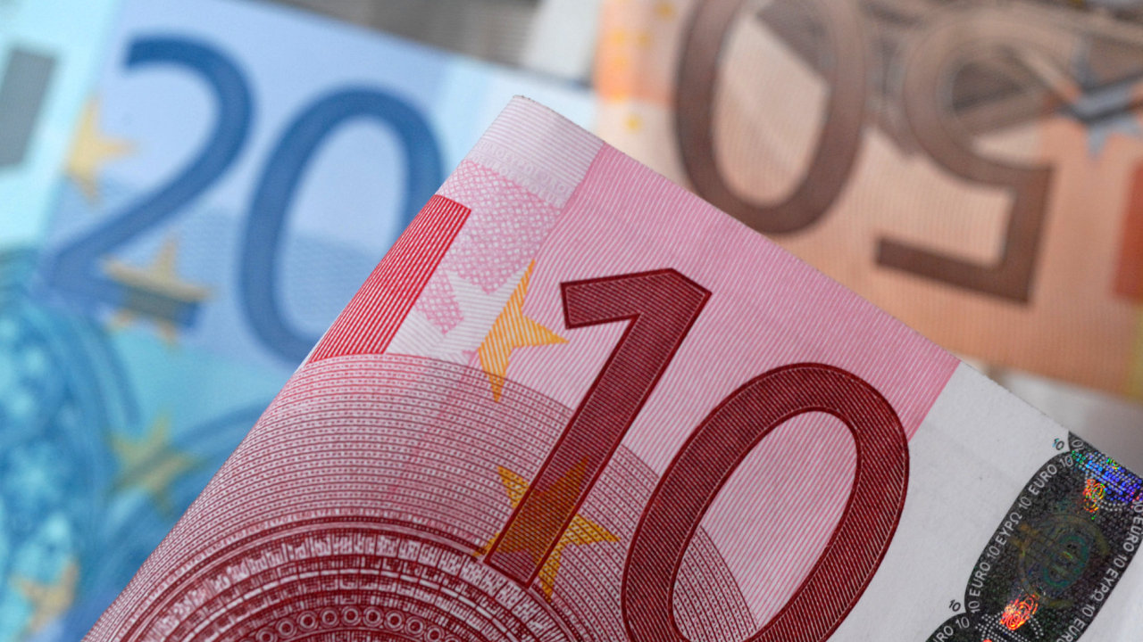 Euro, bankovky, penze.