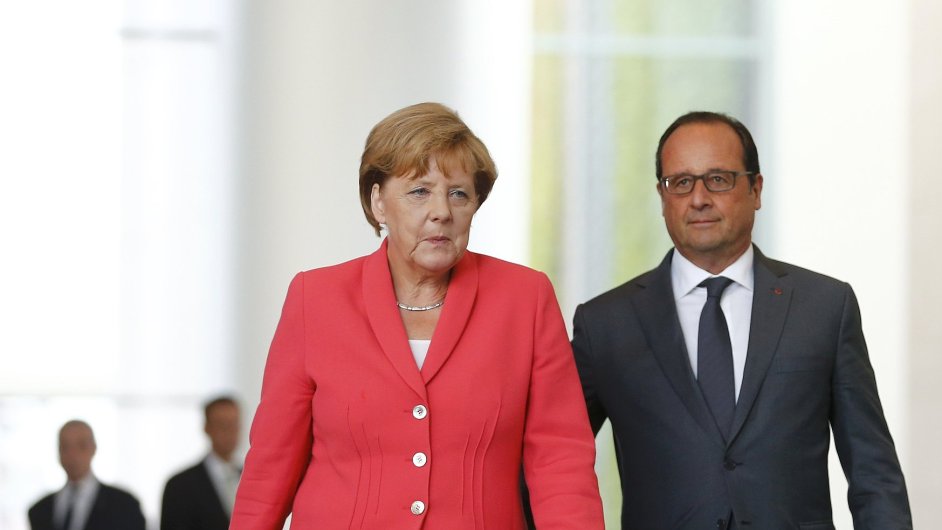 Kanclka Merkelov s prezidentem Hollandem v pondl jednaj o otzce uprchlk.