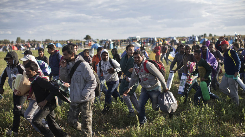 Kad den pekro hranice Evropsk unie tisce uprchlk.