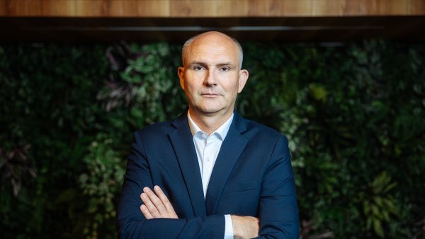 Ale� Kv�dera je p�esv�d�en�, �e Helicopter Alliance stoj� na promy�len�...