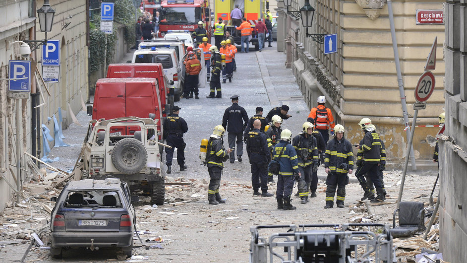 Výbuch v Divadelní ulici v Praze