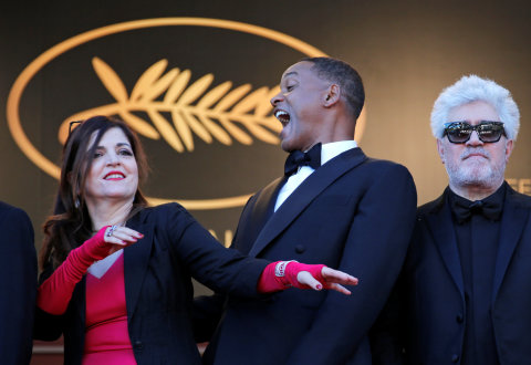 Snímek ze zahájení festivalu v Cannes.