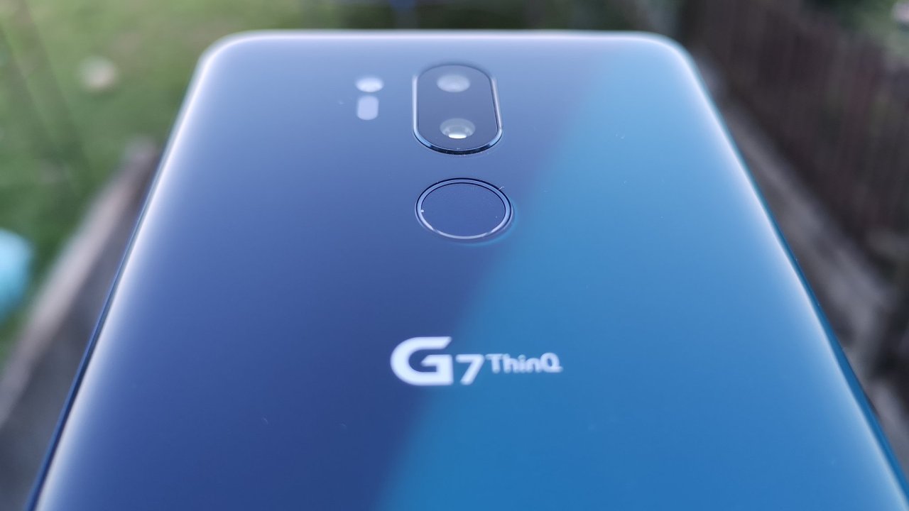 LG G7 ThinkQ m poveden design a nco navc