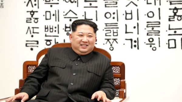 Kim Čong-un by mohl propustit tři americké vězně před svým setkáním s Donaldem Trumpem.