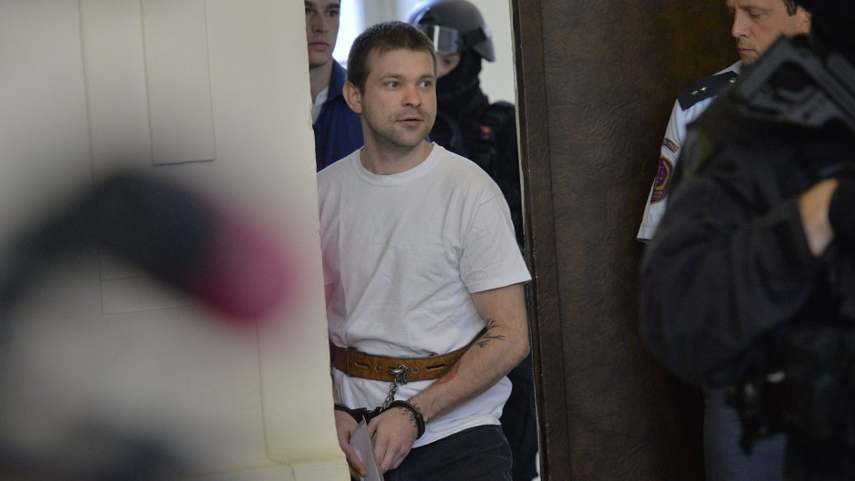 Obžalovaný Martin Ignaèák u pražského mìstského soudu.