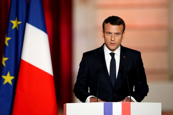 Emmanuel Macron se stal nov&yacute;m prezidentem Francie