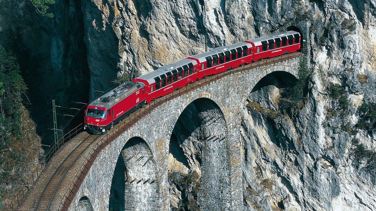 Bernina Express na Rhtsk eleznici