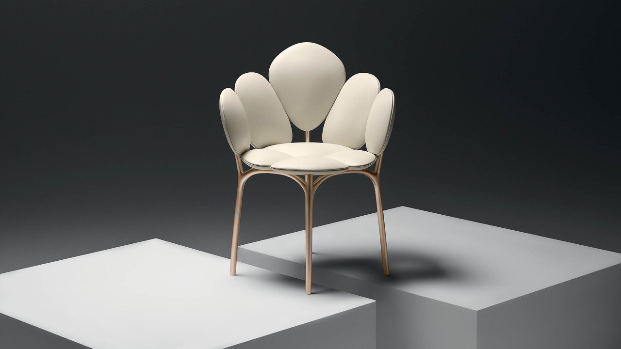 Louis Vuitton představil novinky pro svou kolekci Objets Nomades, které dominuje křeslo Petal Chair připomínající pupen v rozkvětu.