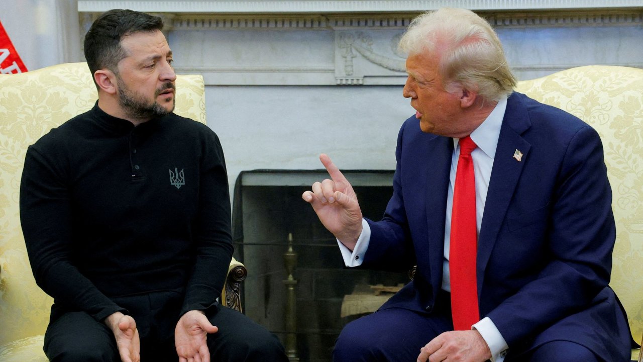 Scna, kter se nesm opakovat. Zelenskyj se v noru pohdal s Trumpem v Blm dom. V pondl se Zelenskyj dozv, jak to Trump vid s mrem na Ukrajin dl.