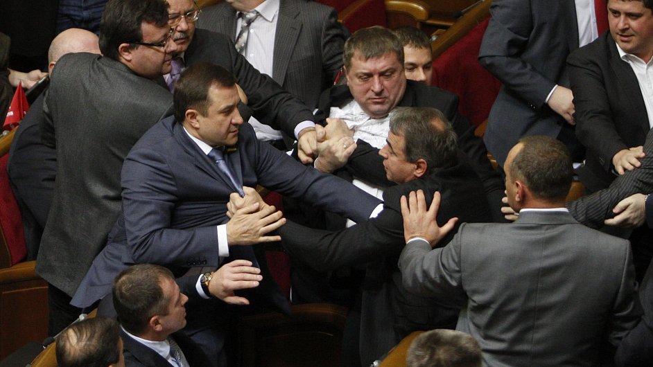 Rvaka v ukrajinskm parlamentu