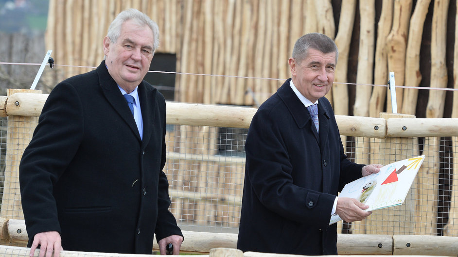 Prezident Miloš Zeman navštívil farmu Čapí hnízdo v Olbramovicích na Benešovsku.