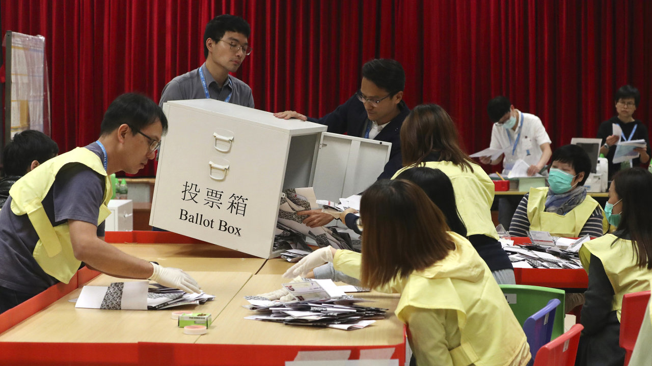 Volby v Hongkongu