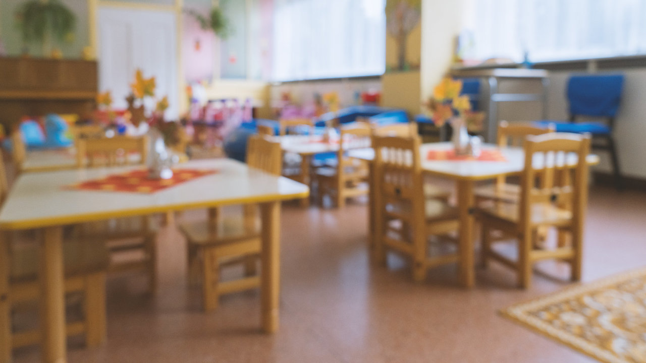 Nkterm obcm hroz, e sv stvajc kolky v budoucch letech nenapln kvli ubvajcmu potu dt.