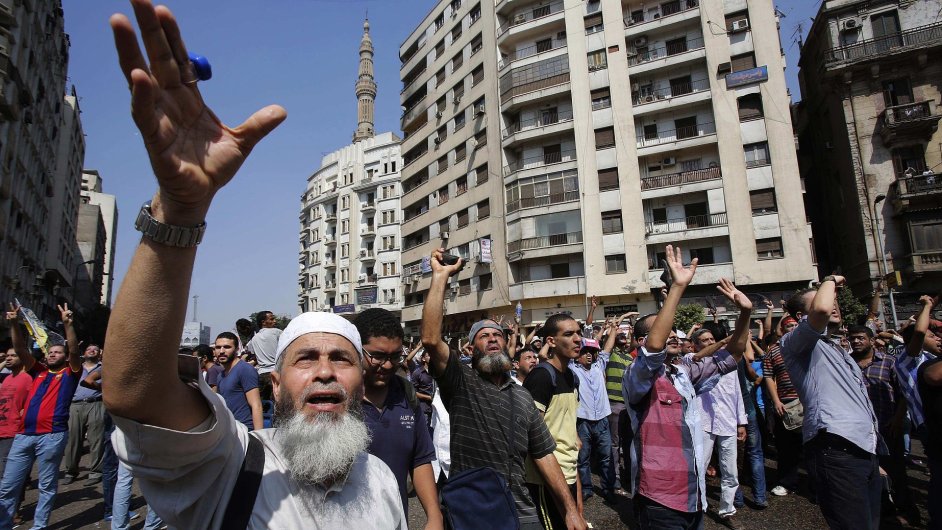 Po pochodu zloby je v Egypt nejmn 80 mrtvch.