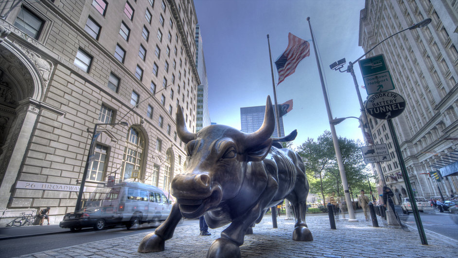 Investoi z Wall Street si ve stedu opt zajezdili na bku.