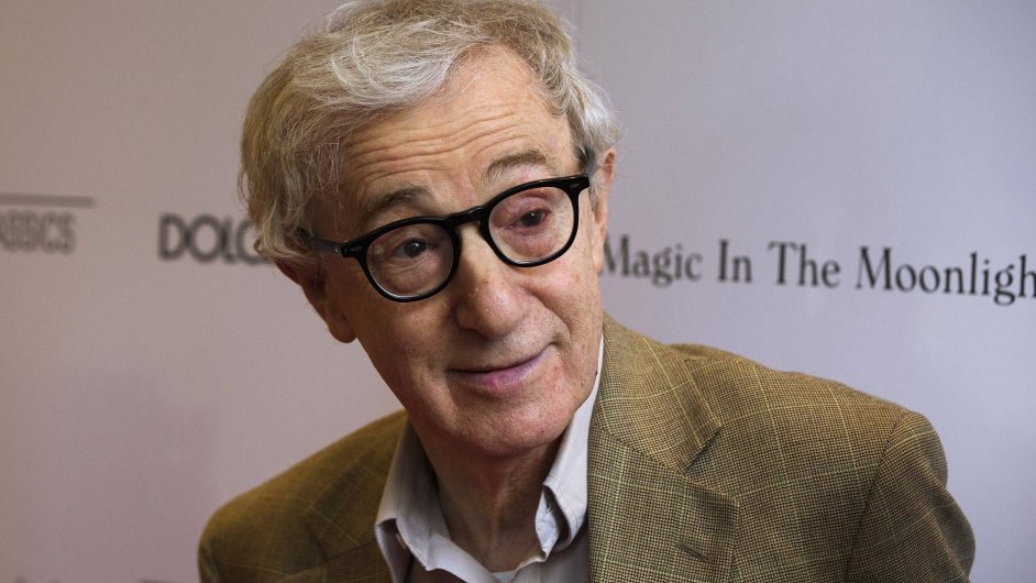 Woody Allen na premie svho poslednho filmu Kouzlo msnho svitu.