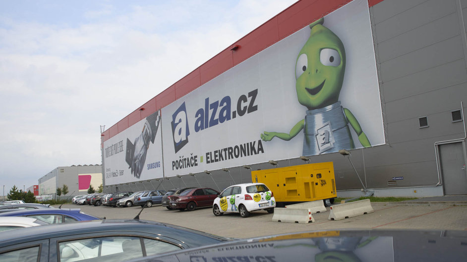 Alza.cz je nejvìtším internetovým prodejcem v Èesku.