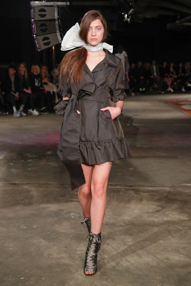 Z přehlídky Mira Saba na Mercedes-Benz Prague Fashion Weeku