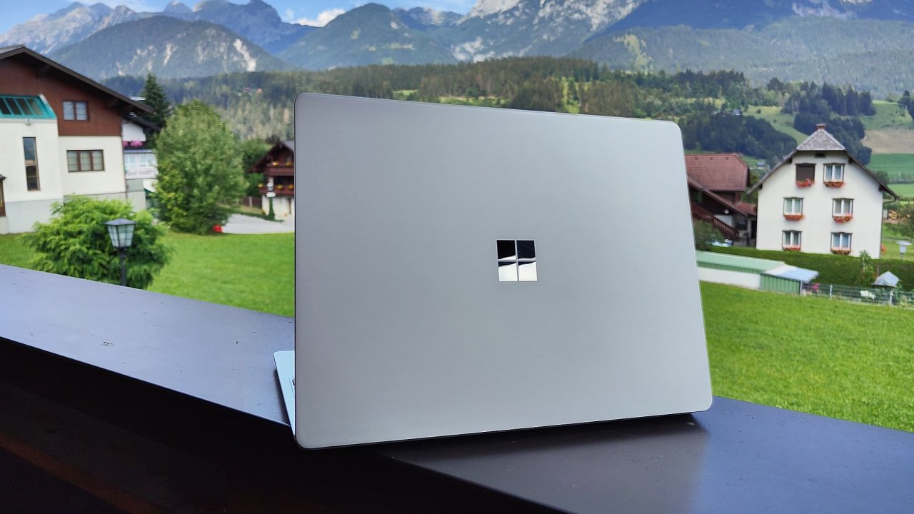 Surface Laptop Go 2 je krásný a lehký notebook na cesty