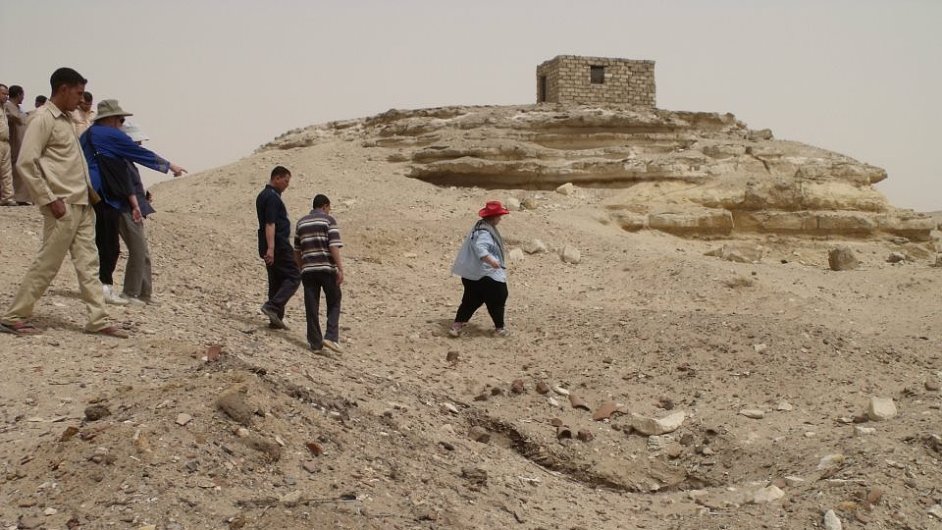 Vyrabovan naleit pamtek v El-Hiba