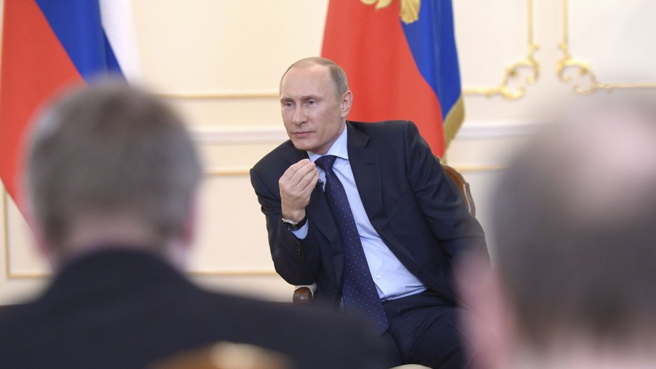 Vladimir Putin pi setkn s novini