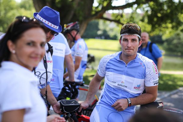 Foto: Kdy� klienti l&eacute;�by drogov&yacute;ch z&aacute;vislost&iacute; pom&aacute;haj&iacute; jak sob�, tak druh&yacute;m. Extr&eacute;mn&iacute;m z&aacute;vodem