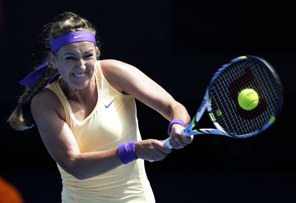 Viktoria Azarenkov&aacute; v utk&aacute;n&iacute; proti Jamie Hamptonov&eacute;