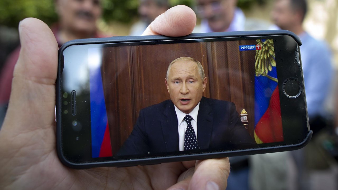 Televizn projev prezidenta Vladimira Putina ve stedu sledovaly miliony Rus.