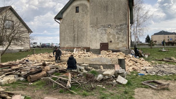 Daň z nemovitosti – místní poplatek, jehož výpočet nedává smysl