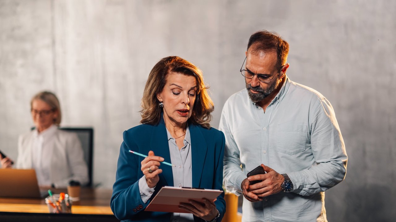 Jak zad�vat pr�ci