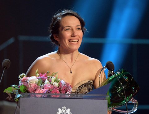 Cenu prezidia Herecké asociace pro mladého umělce do 33 let v oboru činoherní tvorby získala Pavla Janiššová ze Západočeského divadla Cheb.