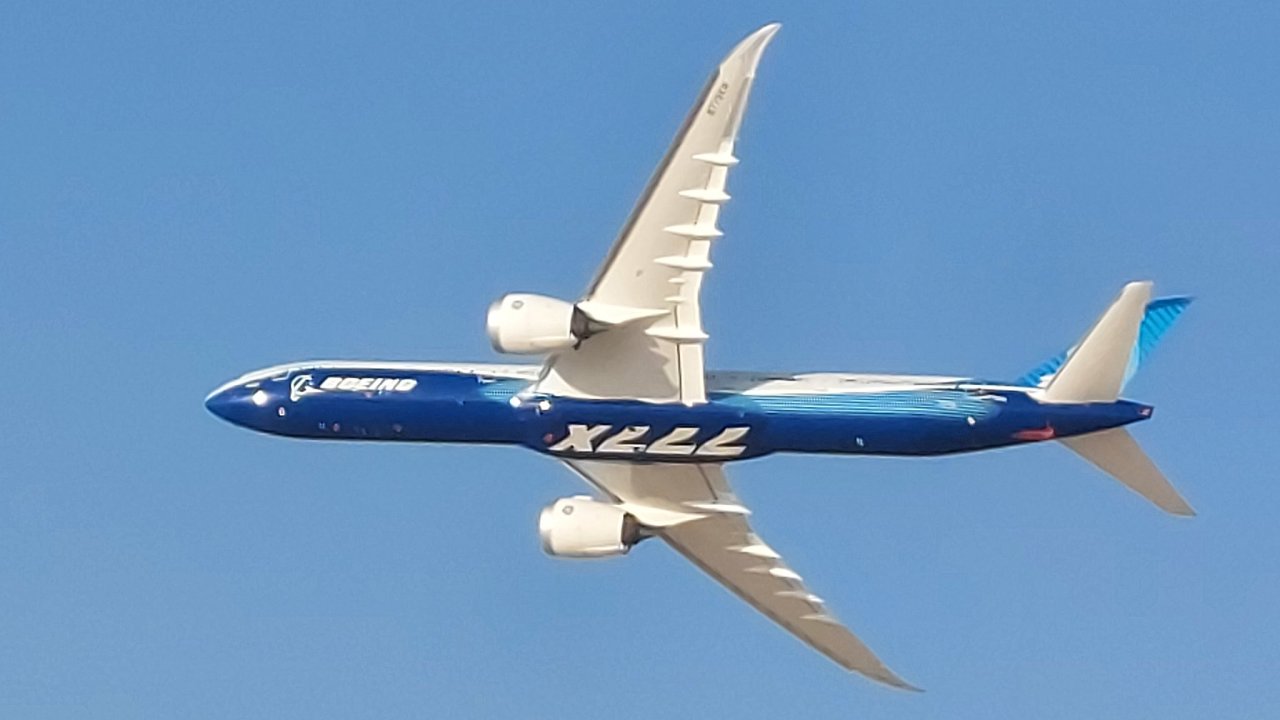 Boeing 777x na Dubai Airshow
