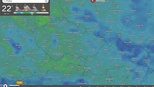 Printscreen z aplikace Windy, za níž stojí Ivo Lukačovič.