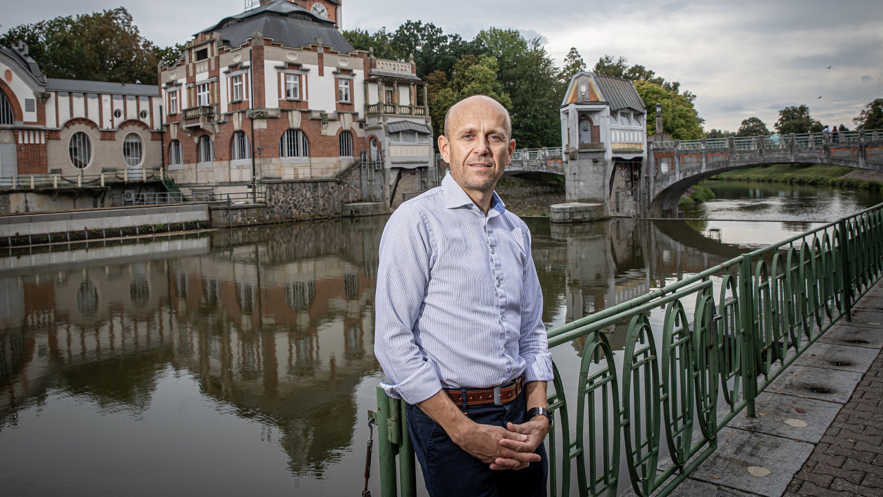 Milo� Vojnar je p�edsedou Svazu podnikatel� pro vyu�it� energetick�ch zdroj�....