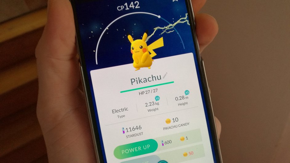 Mobilní hra Pokémon Go využívá princip rozšířené reality