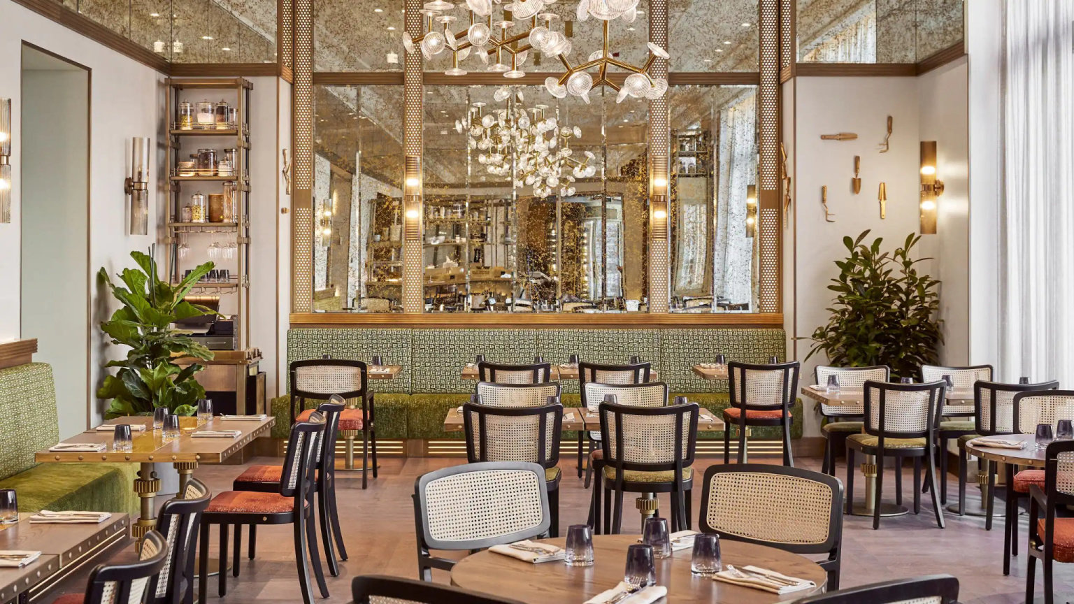 Restaurace ZEM, Andaz Prague